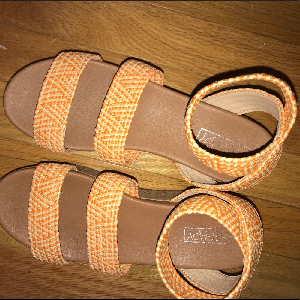 Orange wedge platform scandals